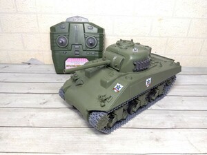 553■1/24　ガールズ＆パンツァー 劇場版 2.4GHz バトルタンクシリーズ　サンダース大学付属高校 M4シャーマン 　難ありジャンク現状品