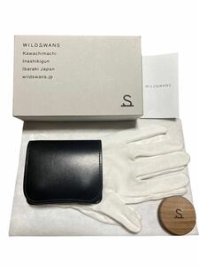 美品　箱付き　ワイルドスワンズ　WILDSWANS　PALM　折りたたみ財布　黒　パーム　レザー　革　ブラック　