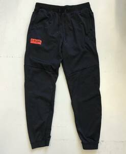 { H 855}UNDER ARMOUR Under Armor jersey pants truck pants sport training L size black 1 start America old clothes old clothes .