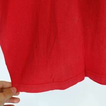 1990s USA製　リチャード・アヴェドン　フォトプリントTシャツ　赤　古着屋　写真家　卸売り　アート　コットンシングルステッチ_画像4
