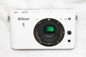 Nikon 1 J1 （ホワイト）