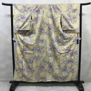 着物　総柄　単衣　小紋　ポリエステル　春夏秋冬　夏　四季草花　着丈157.5cm 裄丈63cm 0509-09y