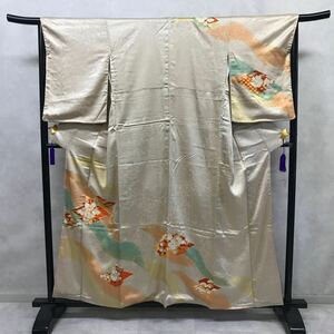 着物　総柄　袷　付け下げ　正絹　春夏秋冬　金色　刺繍　四季草花　着丈154.5cm 裄丈65.5cm 0509-26y