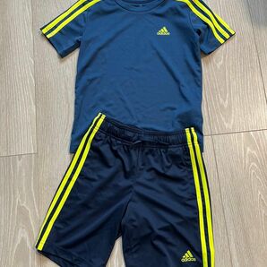 adidasアディダス 半袖Tシャツ ハーフパンツ 上下セット パンツ　120 ネイビー×イエロー　セットアップ　