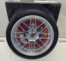 ドライバーズ24時　タイヤ型 壁掛け時計 インテリア　時計　ホイール　直径35cm 動作確認済み_画像1