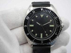 中古 電池交換済●イーグルモス コレクションズ●1970'S US NAVY DIVER●メンズクオーツ腕時計