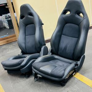 日産R35 GT-R GTR35 純正シート運転席/助手席【電動シート、シートレール付き】 ハーフレザーの画像1