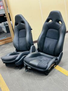 NissanR35 GT-R GTR35 GenuineSeat運転席/助手席【電動Seat、Seatレールincluded】　ハーフレザー