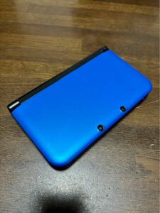 3DSLL 本体 ソフト、ケース付き 中古