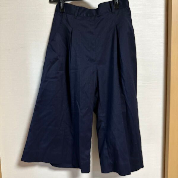 ワイドパンツ 七分丈 ネイビー PAGEBOY 新品未使用 キレイめ 無地 細めのMサイズ