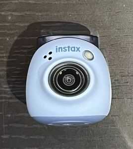 【美品】富士フィルム　手のひらサイズカメラチェキ　INSTAX PAL ラベンダーブルー　オリジナルカバーケース付