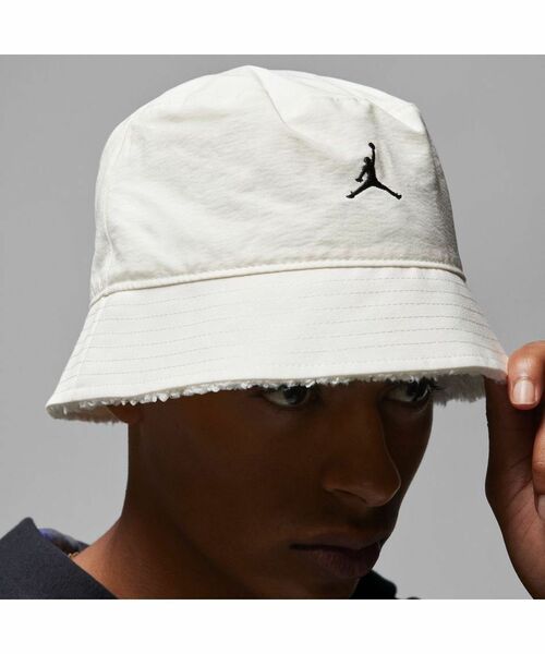 最後 L/XL 59cm NIKE JORDAN リバーシブル バケットハット 検 裏ボア フリース キャンプ フェス バケハ アウトドア ジョーダン 白/ホワイト