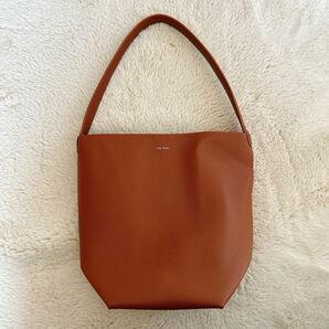 【新品未使用】THE ROW ザロウ　パークトート　ブラウン　Ｍサイズ　保存袋付き