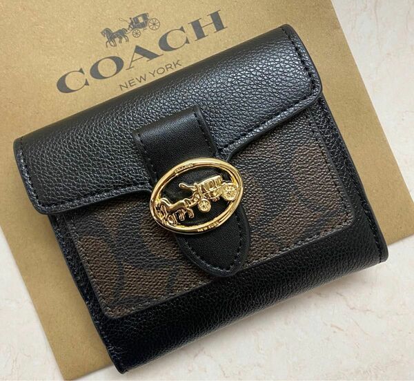 [新品未使用]COACHシグネチャー柄二つ折り財布　ミニ財布 コーチ　ギフト　