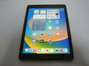 iPad Wi-Fi 32GB 2017　第5世代　No475