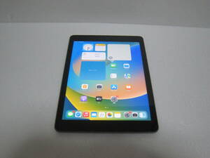 iPad Wi-Fi 32GB 2017　第5世代　No476