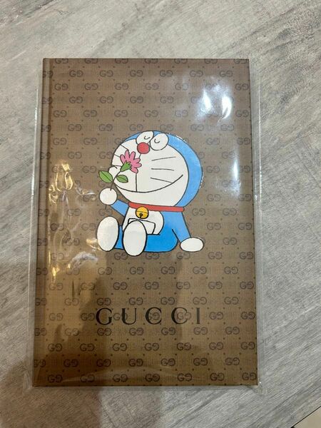 GUCCI ドラえもん　ノート