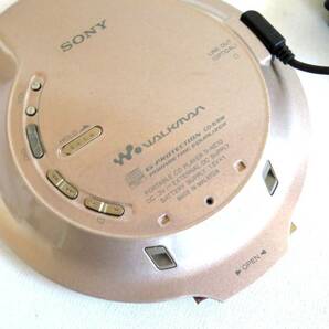 ●【ト足】美品 SONY CD WALKMAN G-PROTECTION CD-R RW ATRAC3plus MP3 D-M10 ゴールド ポータブルCDプレイヤー CBZ01ZZG15の画像6