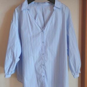 GU ジーユー水色　7分袖 ストライプシャツ（ブラウス）XL