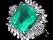 III11488T【1円～】新品仕上【RK宝石】≪Emerald≫ 極上エメラルド 特大3.33ct!! 極上ダイヤモンド Pt900 超高級リング ダイヤ_画像4