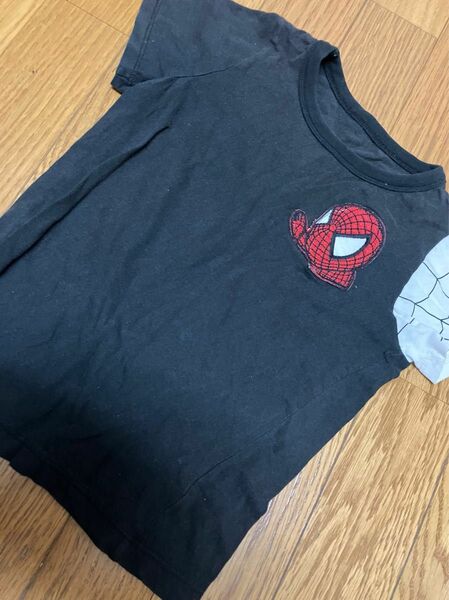 スパイダーマン　子供服　キッズ　 半袖 Tシャツ カットソー アメカジ　黒　ブラック　仮装　　ハロウィン
