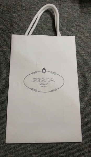 美品　PRADA　プラダ　紙袋　ショッパー　ショップ袋　長財布　:25×16