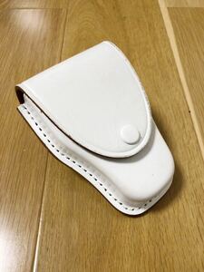  hand pills case white color cover attaching old model antique goods case only 
