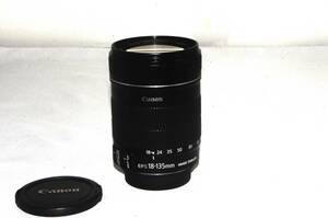 【超美品】 キヤノン CANON EF-S 18-135mm F3.5-5.6 IS 00821