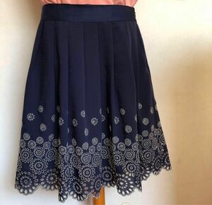 日本製　リューデベーRue de Bフレアスカート　ひざ丈スカート　サイズ M