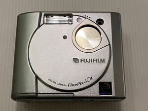 （21）FUJIFILM 富士フイルム コンパクトデジタルカメラ FinePix 40i デジタルカメラ 電池式 シルバー