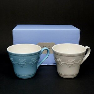 L66【WEDGWOOD】 ウェッジウッド　フェスティビティ　マグカップ　アイボリー　ブルー　ペア