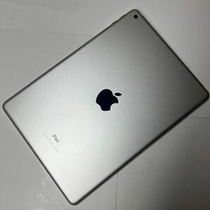 iPad 第6世代　128GB シルバー　Wi-Fi 割れなし　2018 タッチ不可