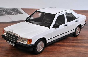 ▲超希少！全開閉！白！NOREV 1/18 メルセデスベンツ Benz 190E 1984 新品 ノレブ