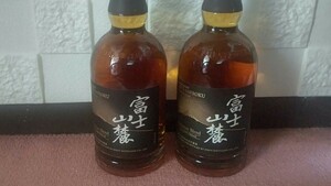 【新品未開栓】キリン 富士山麓 Signature Blend 700ml 2本セット 新品未開栓 ウイスキー