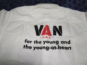 　VAN JAC 　今季物店舗限定　半袖オックスフォードバックVANロゴプリントBDシャツ　ホワイト　LL　 新品未使用　アイビー