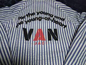 VAN JAC long sleeve sia soccer back arch Logo print swing top sax LL ivy traditional 