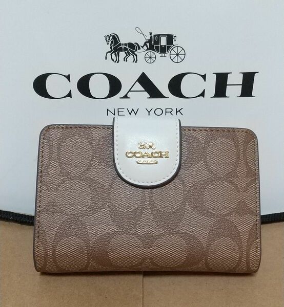 COACH 二つ折り財布 ミディアム ブラウン&ホワイト