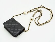 ☆◇未使用【CHANEL シャネル】ラムスキン マトラッセ チェーンクラッチバッグ AP4010 ショルダーバッグ ブラック×ゴールド金具_画像2