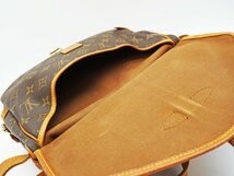 ◇【LOUIS VUITTON ルイ・ヴィトン】ソミュール30 M42256 ショルダーバッグ モノグラム_画像7