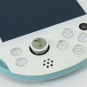 ○【SONY ソニー】PS Vita Wi-Fiモデル PCH-2000 ライトブルー/ホワイトの画像4