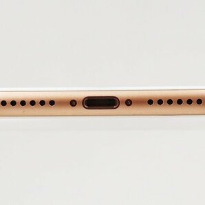 ◇【docomo/Apple】iPhone 8 64GB SIMロック解除済 MQ7A2J/A スマートフォン ゴールドの画像4