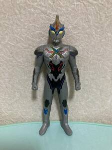 ウルトラヒーローシリーズ　ウルトラマンエクシードエックス　ソフビ