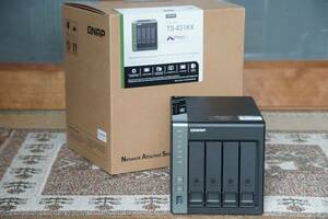 QNAP TS-431KX 10GbE対応 4ベイ NAS QTS5.1 中古