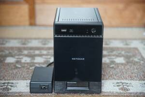 NETGEAR ReadyNAS 104(RN104) 4ベイNAS 中古