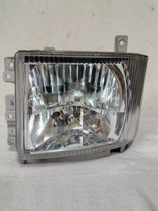 いすゞ　ギガ　エルフ　フォワード　純正　HID ヘッドライト左（助手席側)　バラスト付き　 24V　打印5 KOITO110-21872　点灯確認済み!