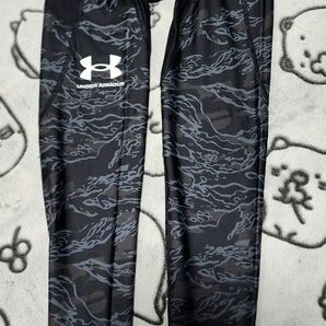 UNDER ARMOUR　アンダーアーマー　コンプレッション　タイツ　レギンス　アイソチル