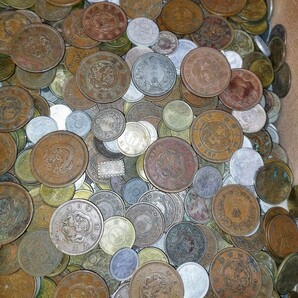 D25 3.16kg 希少 未選別日本古銭 銀貨 各種大量おまとめ No.2の画像9
