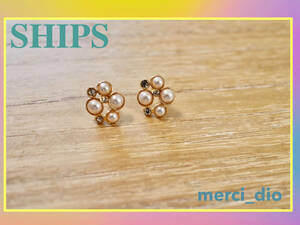  Ships SHIPS Gold color pearl × rhinestone Bubble design post earrings new goods unused Wai Tomorrowland 