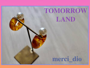  Tomorrowland TOMORROWLAND marble Brown tortoise shell catch pearl car b post earrings volume hoop unused new goods wai Ships 