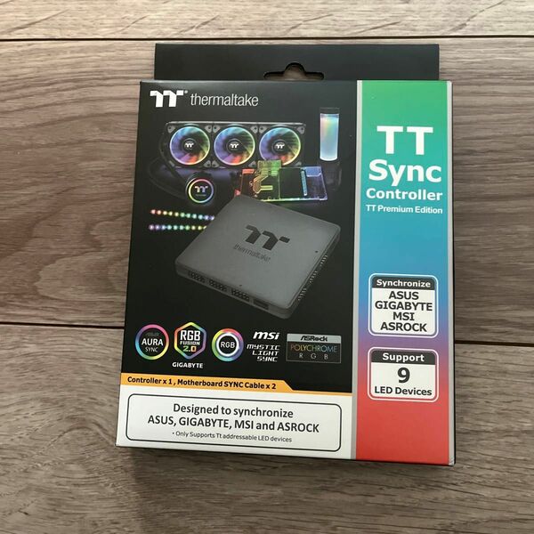 ThermaltakeTT Sync ControllerTT Premium EditionRGBソフトウェア対応コントローラー